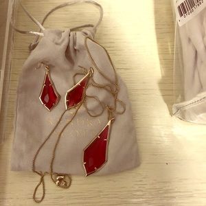 Kendra Scott Damen Pendant and Olivia earring set